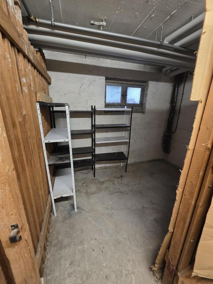 Stilvoll renovierte 2-Zimmer-Wohnung mit Balkon in ruhiger Lage – Bild 9