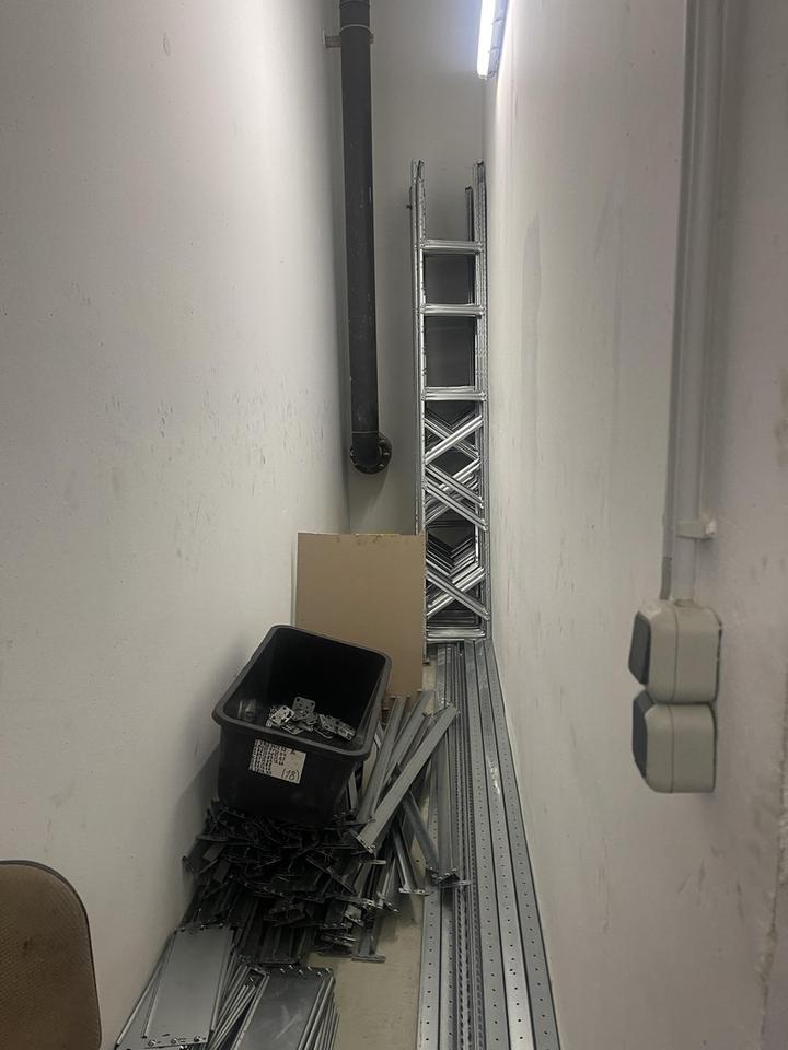 Lager/ KFZ/LKW-Werkstatt voll ausgestattet in Hanau-Wolfgang – 3000€ warm/mtl – Bild 14