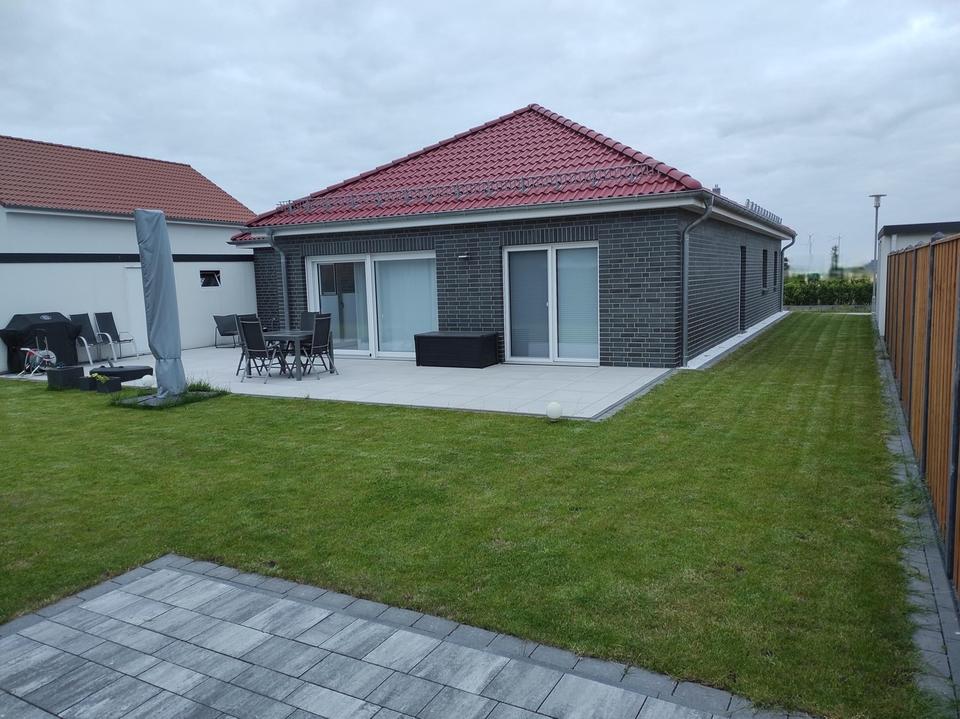 Barrierefreier Bungalow Massivhaus 150 m2 + 60 m2 Terrasse + Doppelgarage 54 m2 – Bild 7