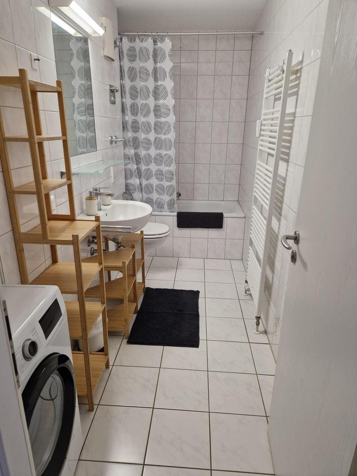 ALL INCLUSIVE Vollständig Möblierte, stilvolle, modernisierte 2 Zimmer-Wohnung in Stuttgart Nord – Bild 24