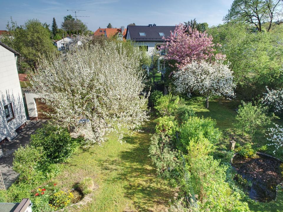 Provisionsfrei - Doppelhaushälfte mit traumhaftem Garten in absolut ruhiger Lage in Großhadern – Bild 31