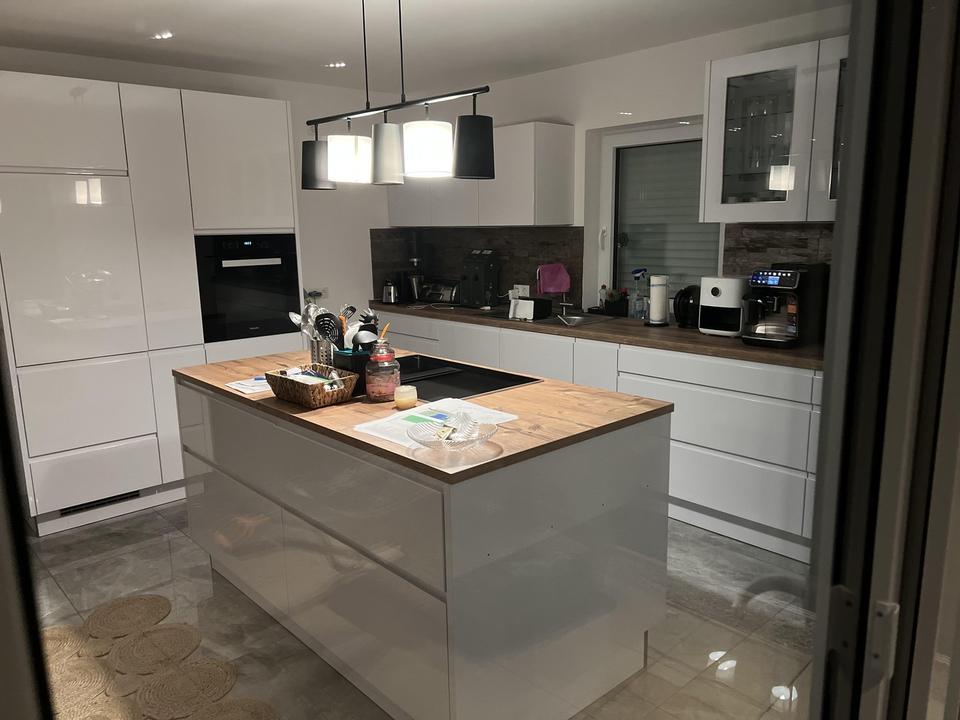 *RESERVIERT* Modernes Einfamilienhaus in attraktiver Neubausiedlung – Bild 9