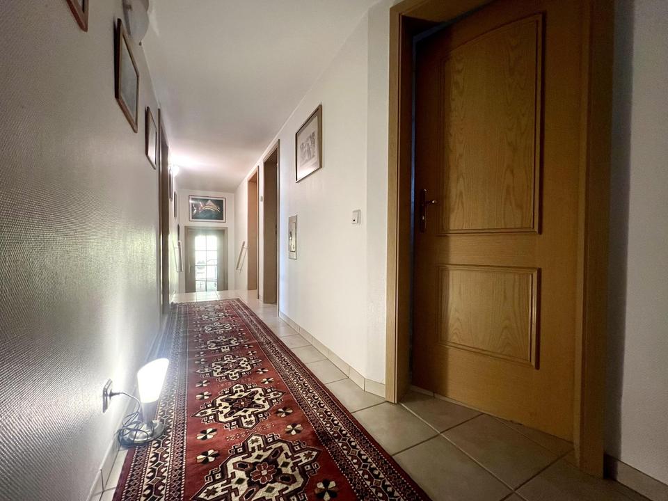 Gepflegtes Einfamilienhaus mit Einliegerwohnung in schöner Waldrandlage – Bild 29