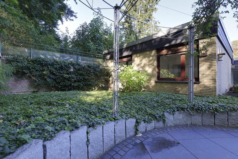 Bungalow mit wunderschönem Garten, Provisionsfrei – Bild 8