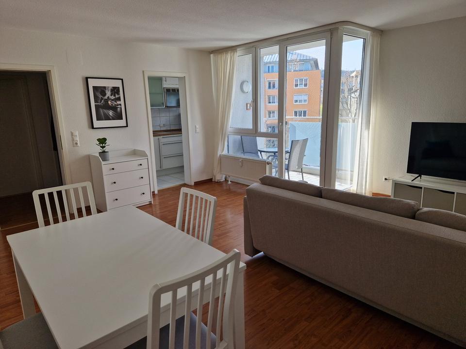 ALL INCLUSIVE Vollständig Möblierte, stilvolle, modernisierte 2 Zimmer-Wohnung in Stuttgart Nord – Bild 11