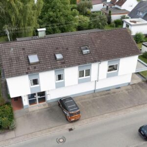 *Provisionsfrei* Großzügiges Wohn- und Geschäftshaus mit 3 Einheiten