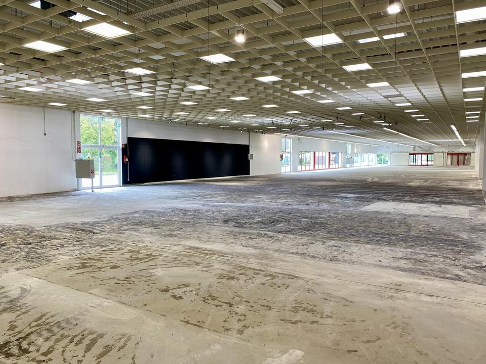 Attraktive 3.200 m² Einzelhandelsfläche im Fachmarktzentrum – Top-Lage gegenüber Toom Baumarkt – Bild 36