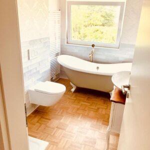 Ab sofort! Top-Angebot für Februar und März - Traumwohnung am Kanal – Stilvolles Wohnen in Top-Lage