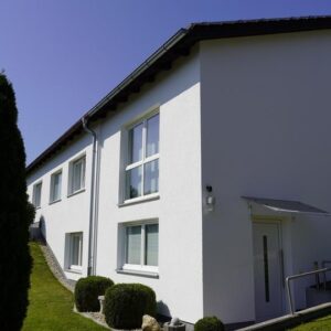 Haus mit Anbau - Privat und Business/Praxis vereinen in Reichertshausen- Steinkirchen