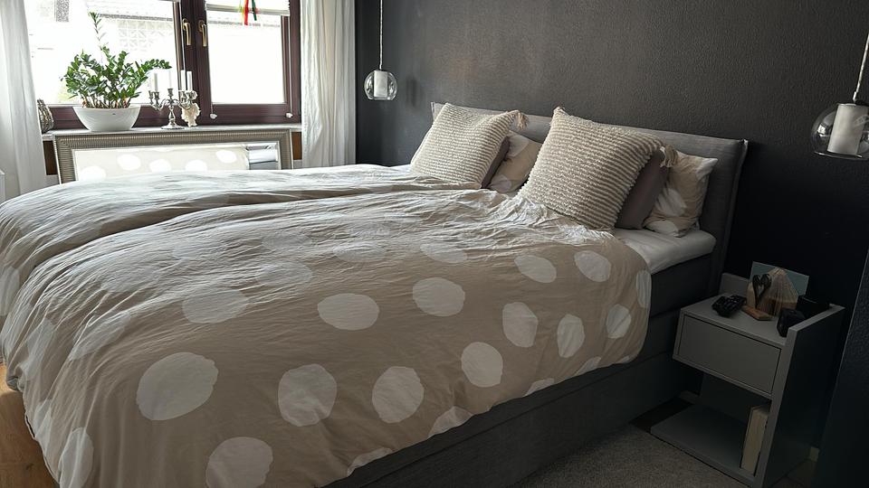 Wohlfühl-3-Zimmer-Wohnung, Balkon, Klimaanlage, EBK & Stellplatz – Bild 25