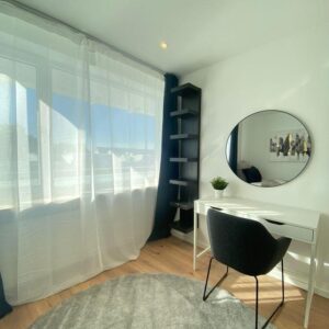 Erstbezug nach Sanierung: Stilvolle 3-Zimmer-Wohnung perfekt für WG-Neugründung in Top-Lage München