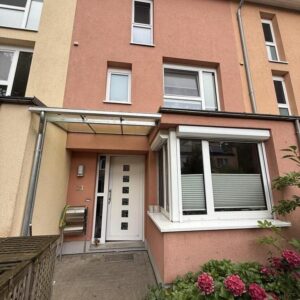 133m² Reihenhaus in Bremen Horn/Lehesterdeich, BJ 2011, 2 Parkplätze, sofort bezugsbereit