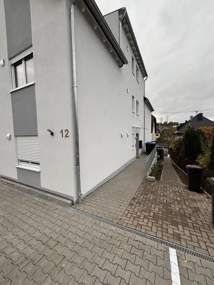 3-Zimmer Dachgeschoss Wohnung in energieeffizientem KFW55 Haus – Bild 2