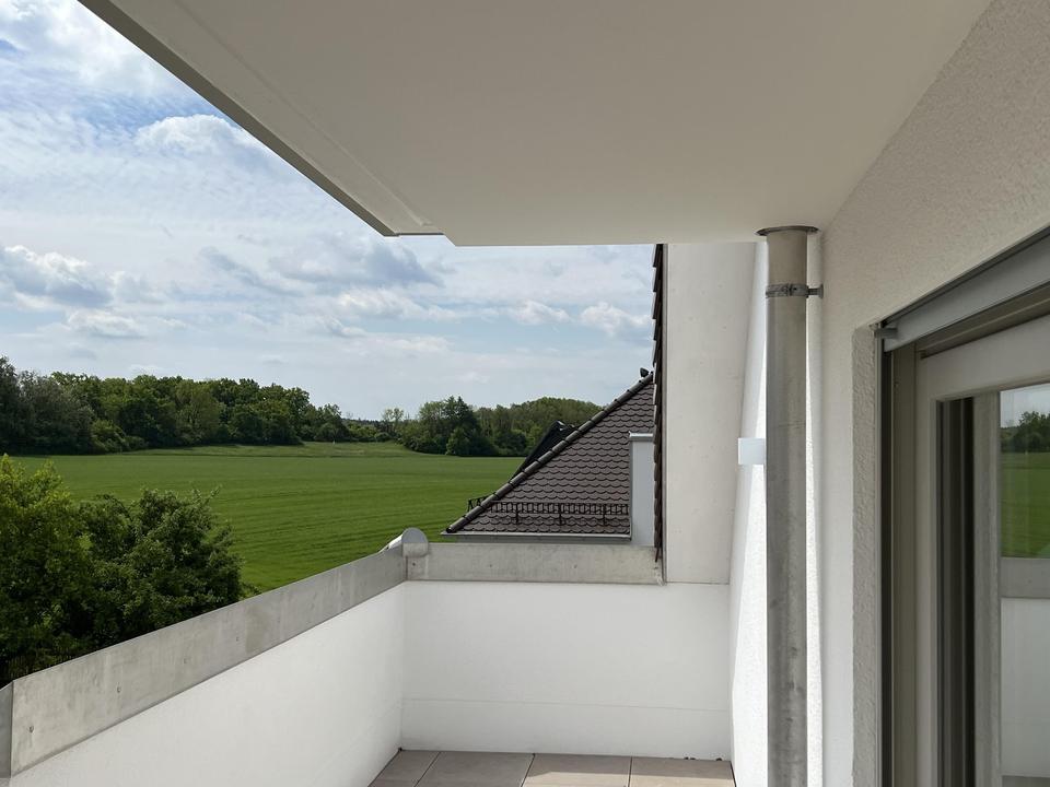 2 1/2 Zimmer Maisonette mit niedrigen Nebenkosten und 2 Dachterrassen