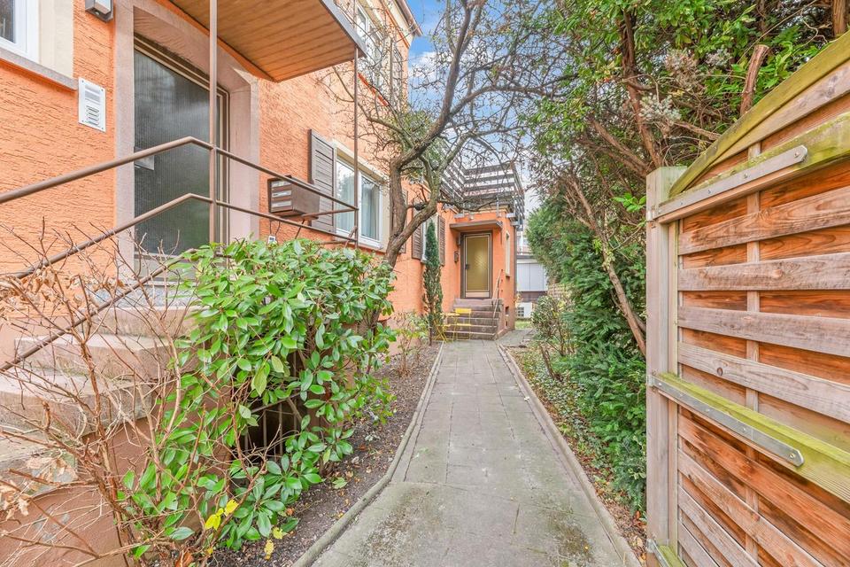 5,4% Rendite & Provisionsfrei – Möblierte 2-Zimmer-Wohnung in Leonberg – Inkl. Stellplatz & Küche