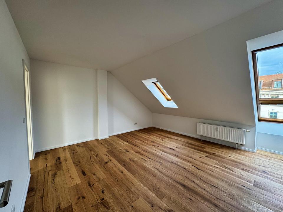 Wohnen im beliebtesten Viertel Leipzigs: Einraumwohnung mit Ausblick aufs Waldstraßenviertel – Bild 2