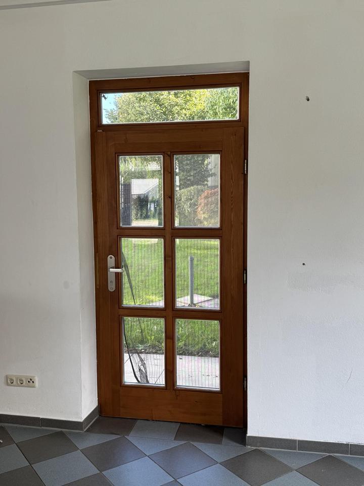 Ladeneinheit / Büro / Praxis / Lager mit 8 Stellplätzen – Bild 12