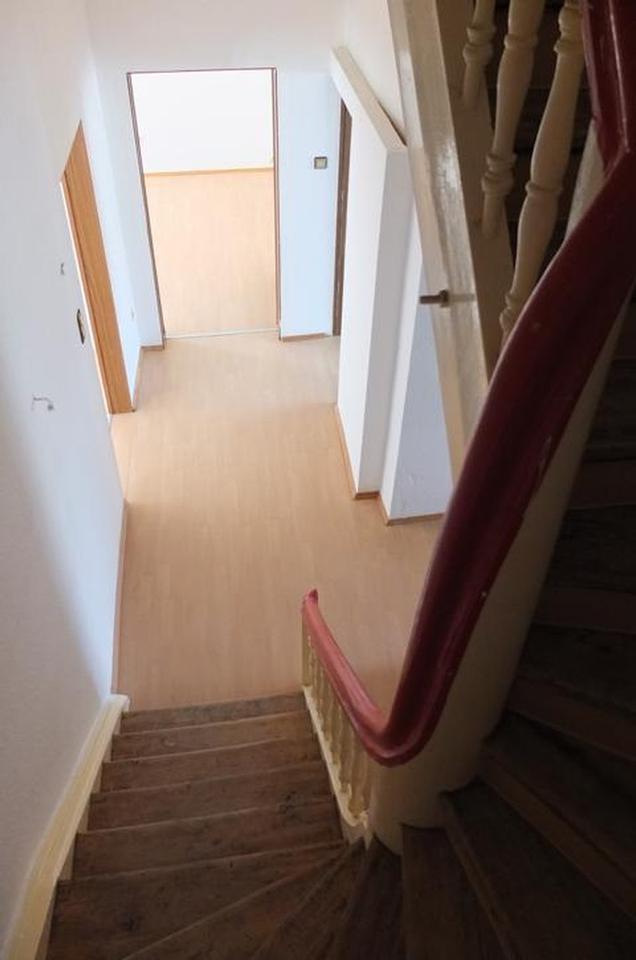 Schöne Maisonettewohnung = Haus im Haus / gewerblich geeignet als Mitarbeiter-Unterkunft