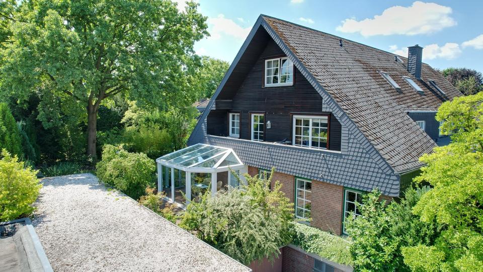 Großzügiges Haus in bester Wohnlage in Köln-Müngersdorf provisionfrei von Privat