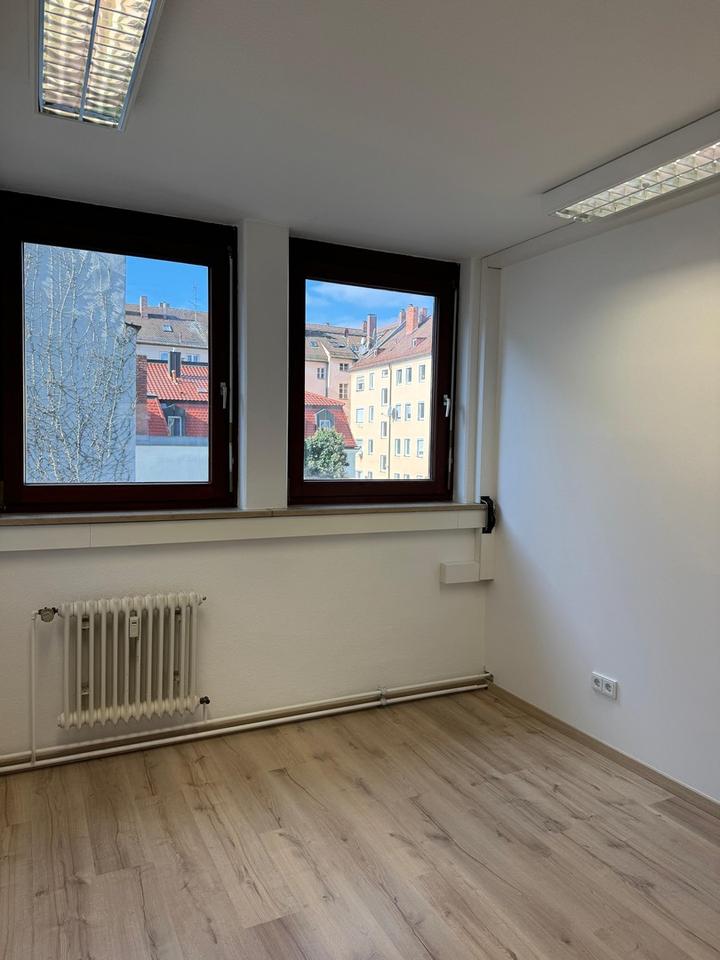 Büro / Praxis / Seminarräume Nürnberg – saniert, 220 m², bei Hbf – provisionsfrei (Eigentümer) – Bild 23