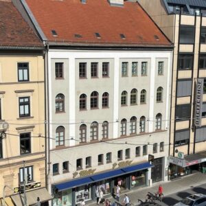 Von Privat: EG 75m2 oder 25m2 Fläche am hochfrequentierten Isartor. Verkauf/ Teilgastro