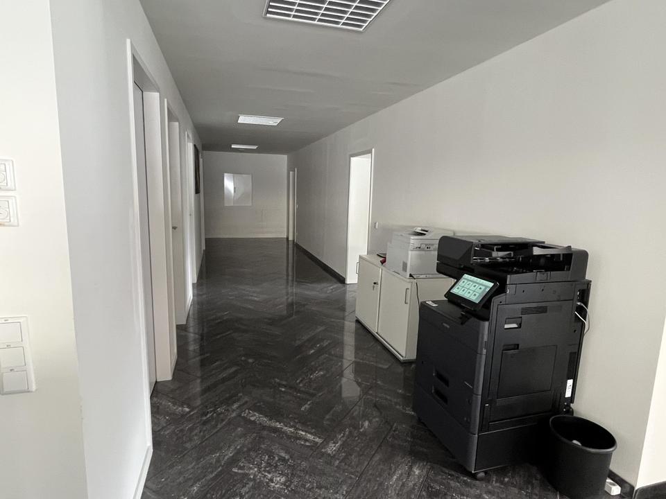 ** Schicke Büroeinheit für Ihre Expansion ** – Bild 7