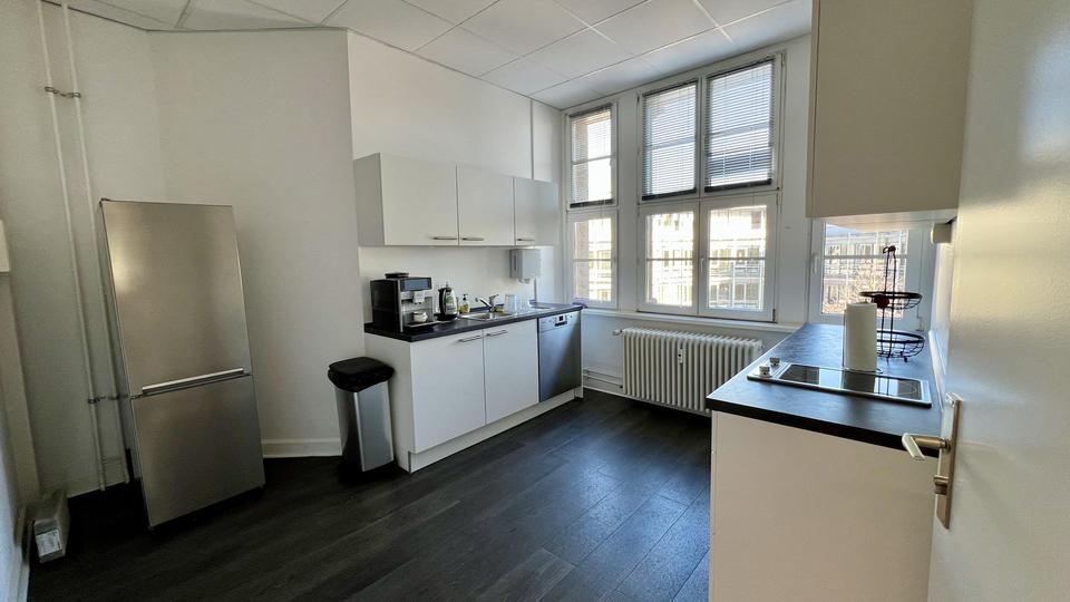 Büroräume mit historischem Charme am Westhafen Berlin – Bild 7