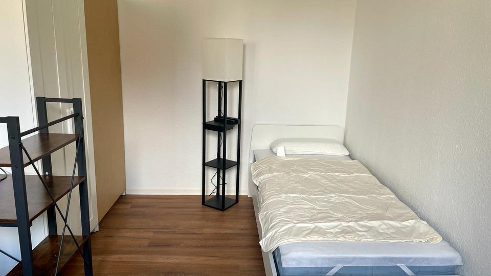 5-Zi-Wohnung für Familien, Zeitarbeiter, WG geeignet in Halle/Saale – Bild 7