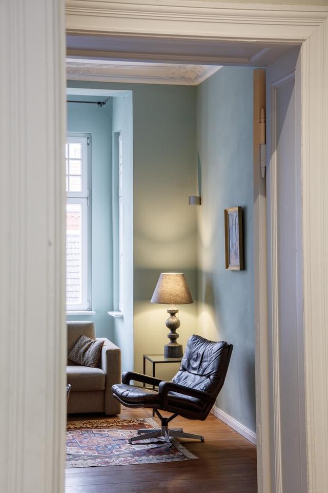 Bezugsfreie sonnige, top-sanierte 3-Zi-Altbauwhg mit Erker beim Lausitzer Platz – Bild 16