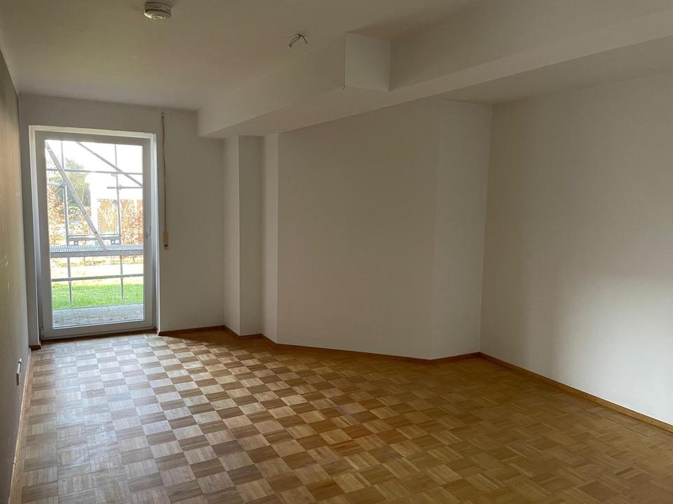Barrierefreie 2 Zimmerwohnung Souterrain Schlüchtern – Bild 2