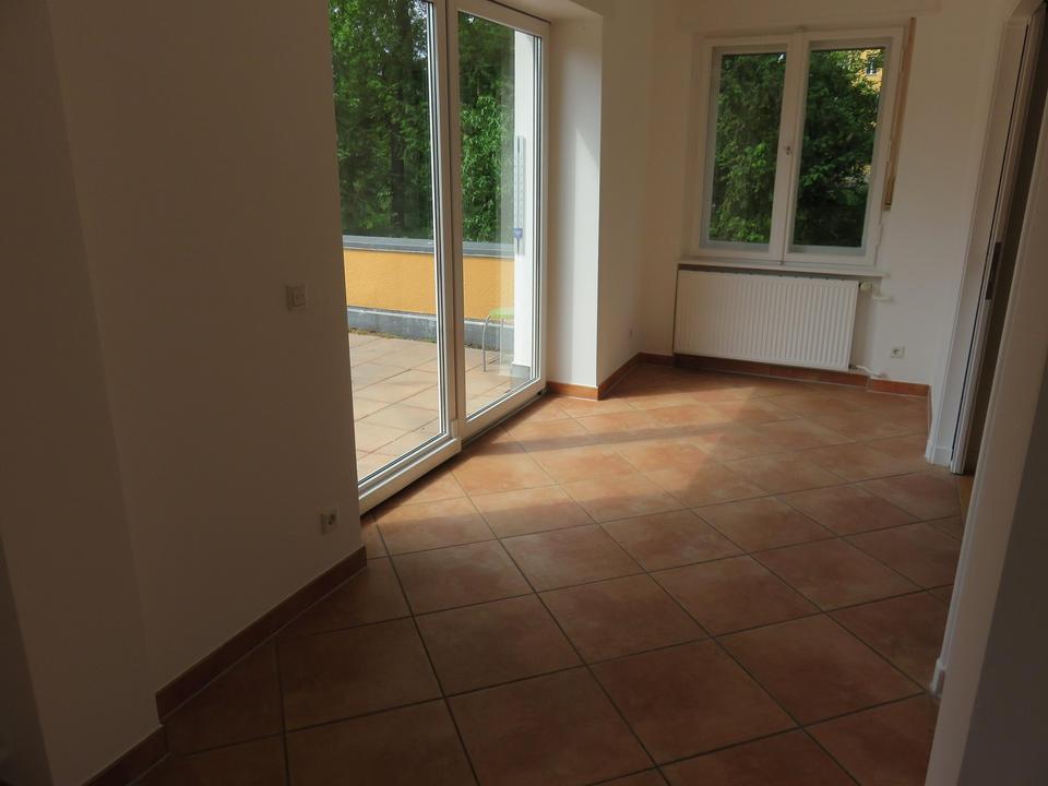 Sonnenterrasse und Saunalandschaft nahe Spandauer Forst – Bild 12