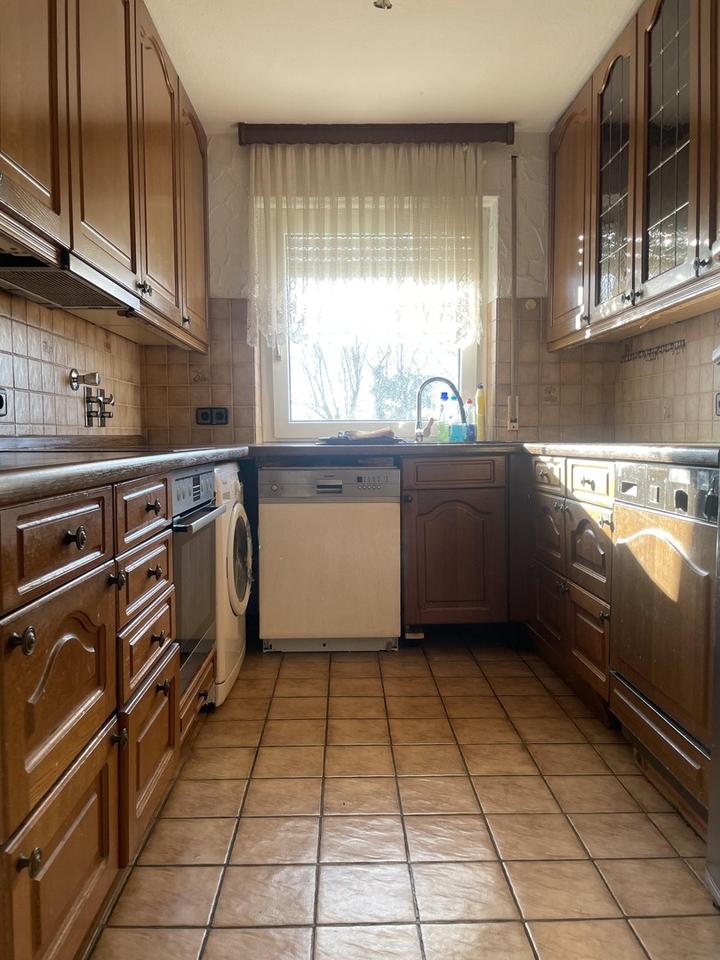 Helle 4-Zimmer Wohnung mit Balkon und Garage in Metzingen – Bild 5