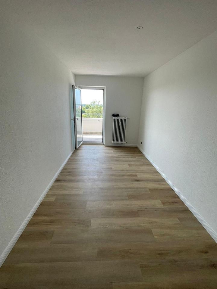 4er WG in einer 4 1/2 Zimmer Wohnung im 6. Stock – Bild 19