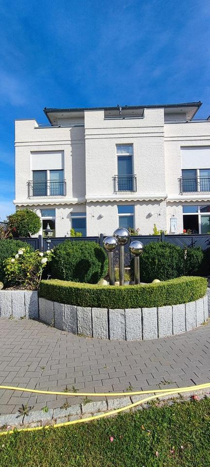 Villa/Haus in weiß/blau* Exklusiv*1.Reihe*400qm** – Bild 20