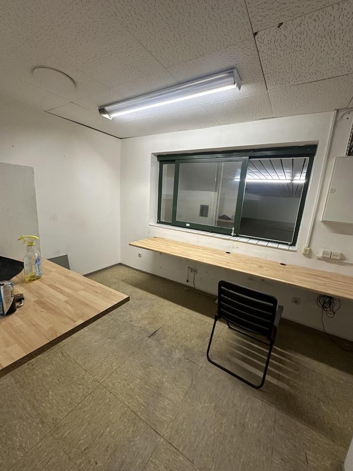 Ehemaliger Supermarkt 758m² Gewerbe für Fitness Freizeit Lager Einzelhandel Vereinsheim Sporthalle – Bild 23