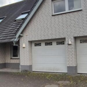 Großes Ein/Zweifamilienhaus mit Doppelgarage