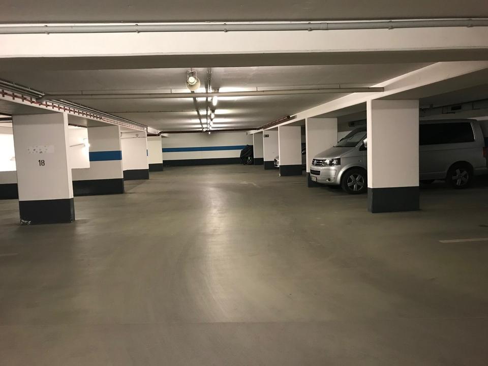 24/7 Service TG Stellplatz - Nähe Alex / Rosa Luxemburg Platz – Bild 2