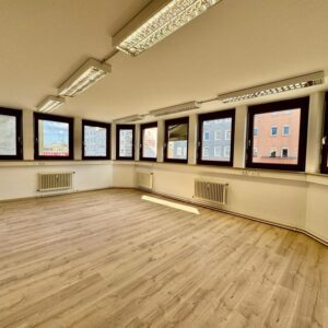 Büro / Praxis / Seminarräume Nürnberg – saniert, 220 m², bei Hbf – provisionsfrei (Eigentümer)