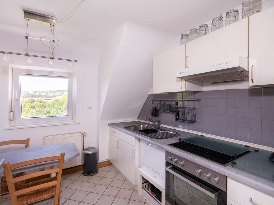 Weitblick in Stuttgart-Kaltental - gepflegte 3 Zimmer Wohnung - Provisionsfrei – Bild 4