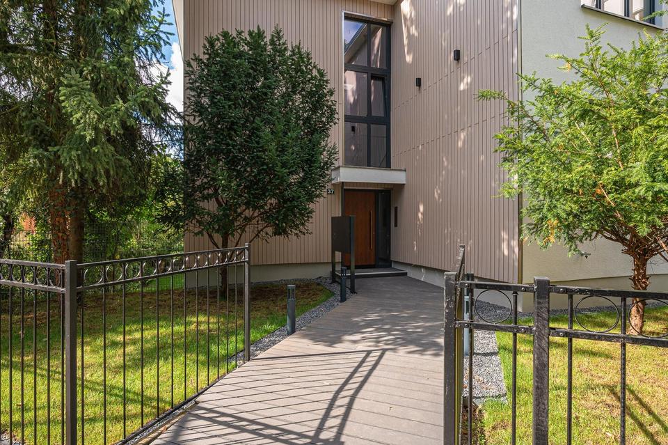 61 m² Wohnung, Grün und Zentral - Erstbezug nach Renovierung – Bild 2