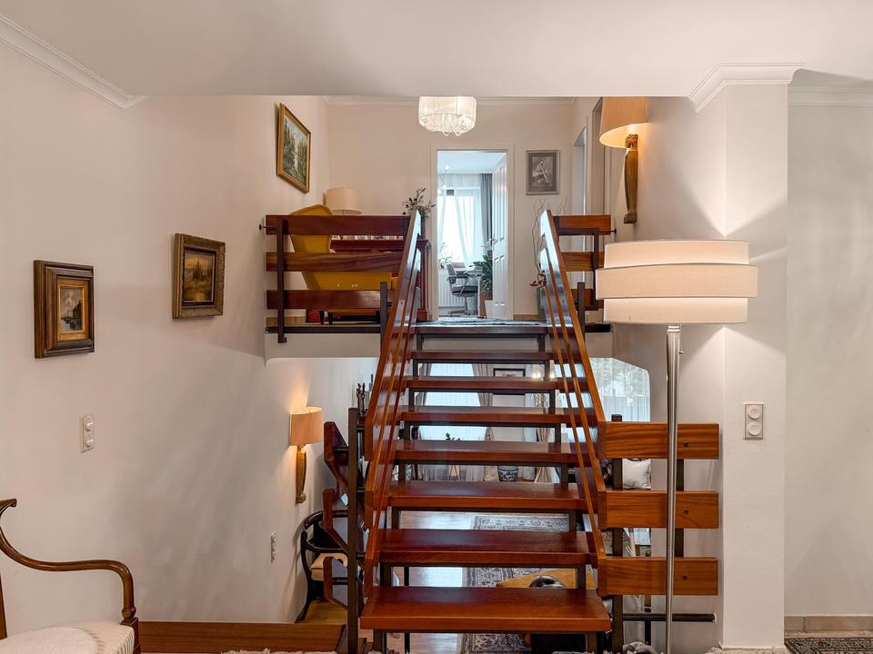 Attraktive 3,5-Zimmer-Maisonette-Wohnung in Düsseldorf-Grafenberg mit eigener Terrasse – Bild 10