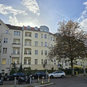 Von Privat, 2x (Renovierte) 2 Zi Altbauwohnung, Nähe Schloßstraße, bezugsfrei