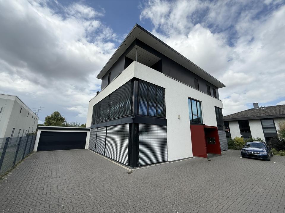 140qm repräsentative Bürofläche (Ausstattung und Größe nach Absprache)