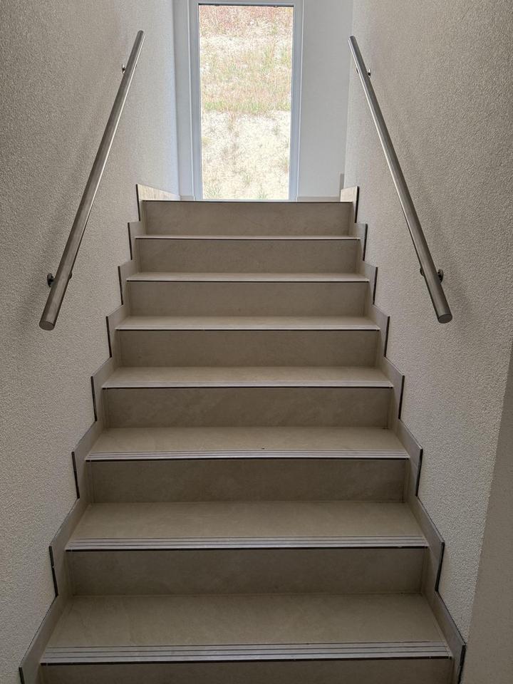 Top-Aussicht! 2-Zimmer-Wohnung, Erstbezug, 78 qm, Aufzug, Carport – Bild 6