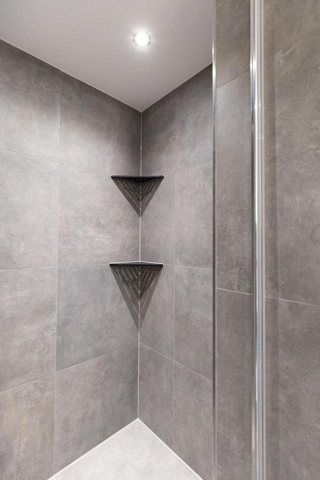 Zentral Kern-Sanierte 3 Zimmerwohnung, Balkon – Bild 21