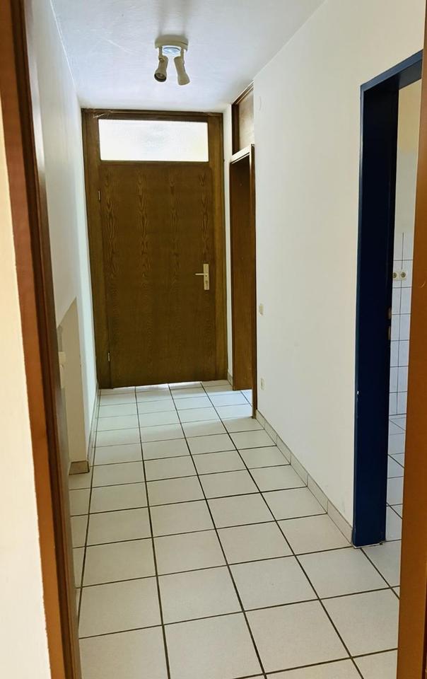 Seltenes Fundstück! Büro + Halle / Werkstatt inkl. Keller/ Lager = ges. ca. 380 m2 in Wörth a.d.I – Bild 9