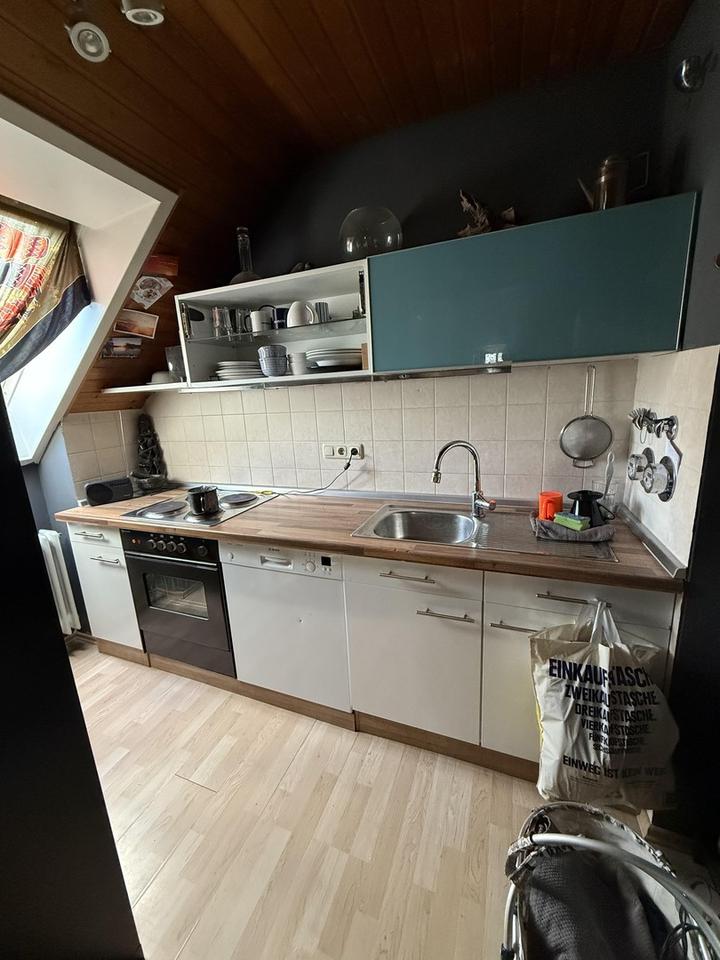 Charmante Dachgeschosswohnung in Augsburg – 50 m² – vermietet – ideale Kapitalanlage – Bild 5