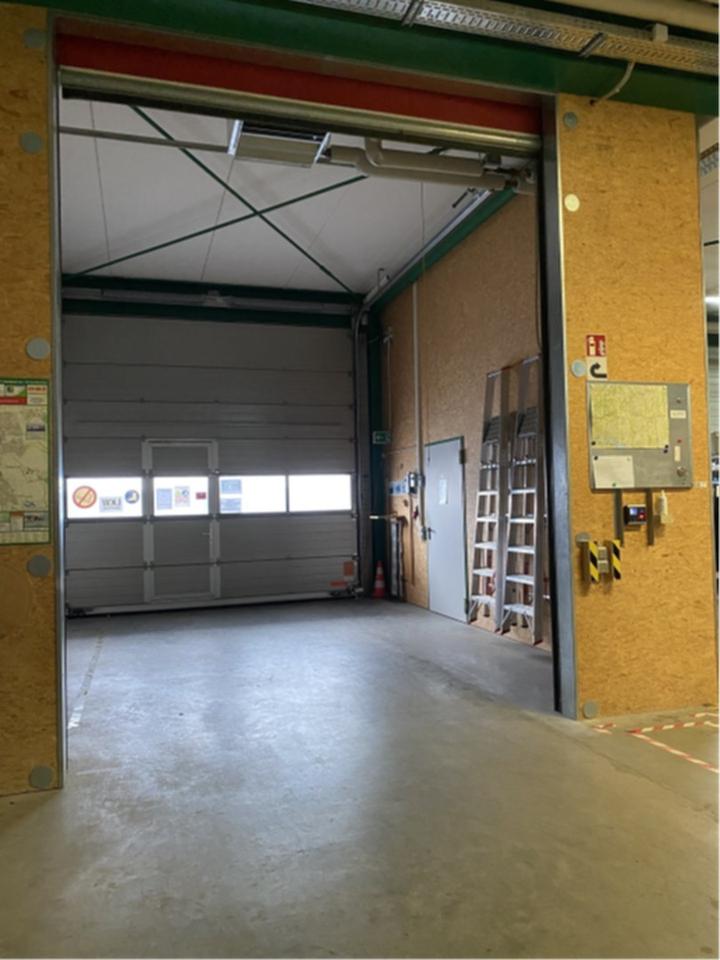 Moderne Lagerhalle, Bj.2004,2000m², 2- geschossig mit Aufzug, Rolltor und Schleuse für Be-Entladung – Bild 5