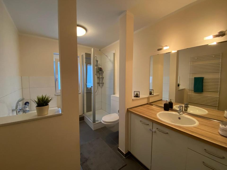 133m² Reihenhaus in Bremen Horn/Lehesterdeich, BJ 2011, 2 Parkplätze, sofort bezugsbereit – Bild 12