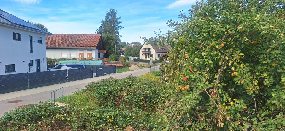 Baugrundstück in ruhiger Lage und sehr nahe den Feldern – Bild 3